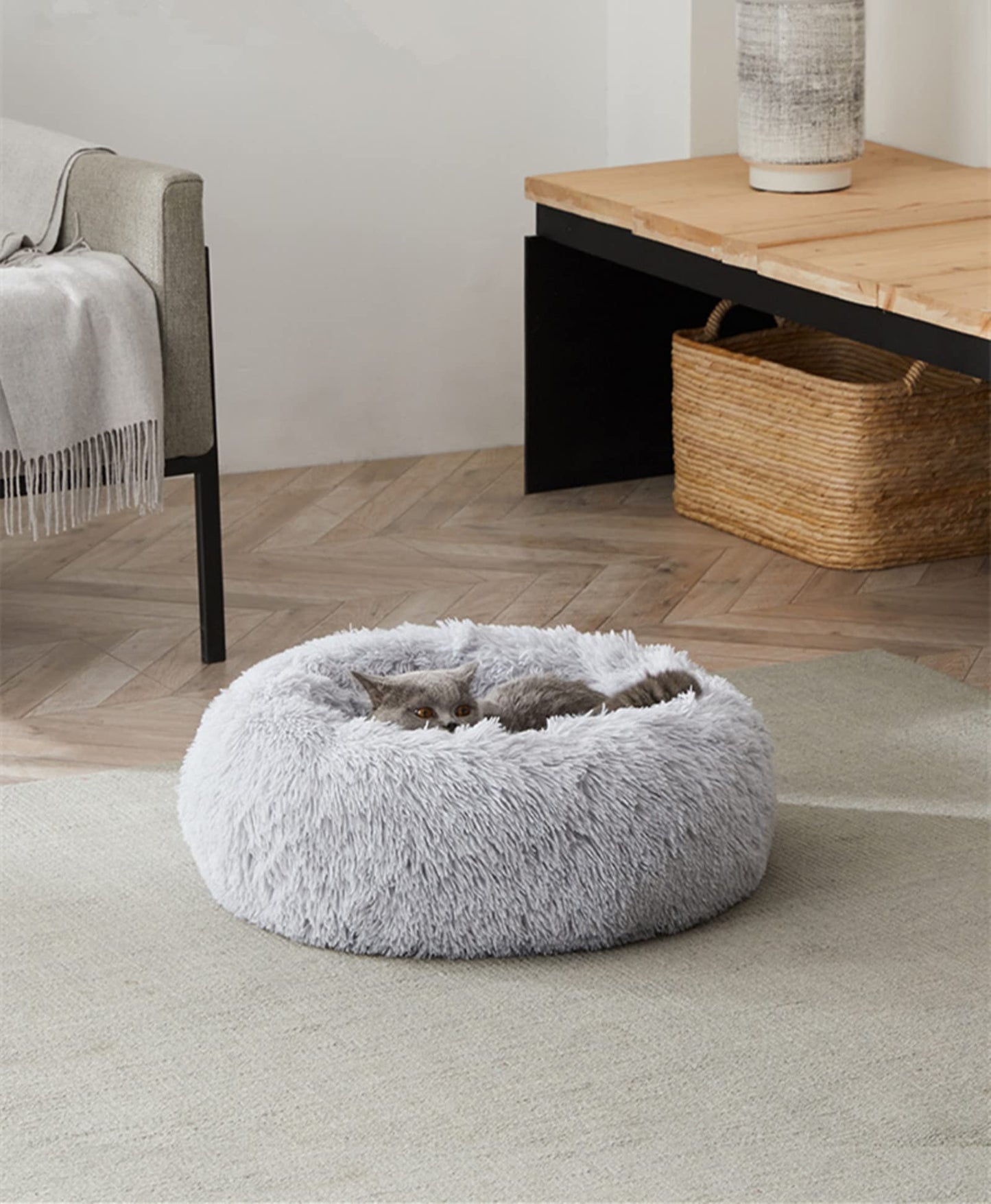 PetxDog Plush Donut Bed – Self-Warming & Calming for Pets
