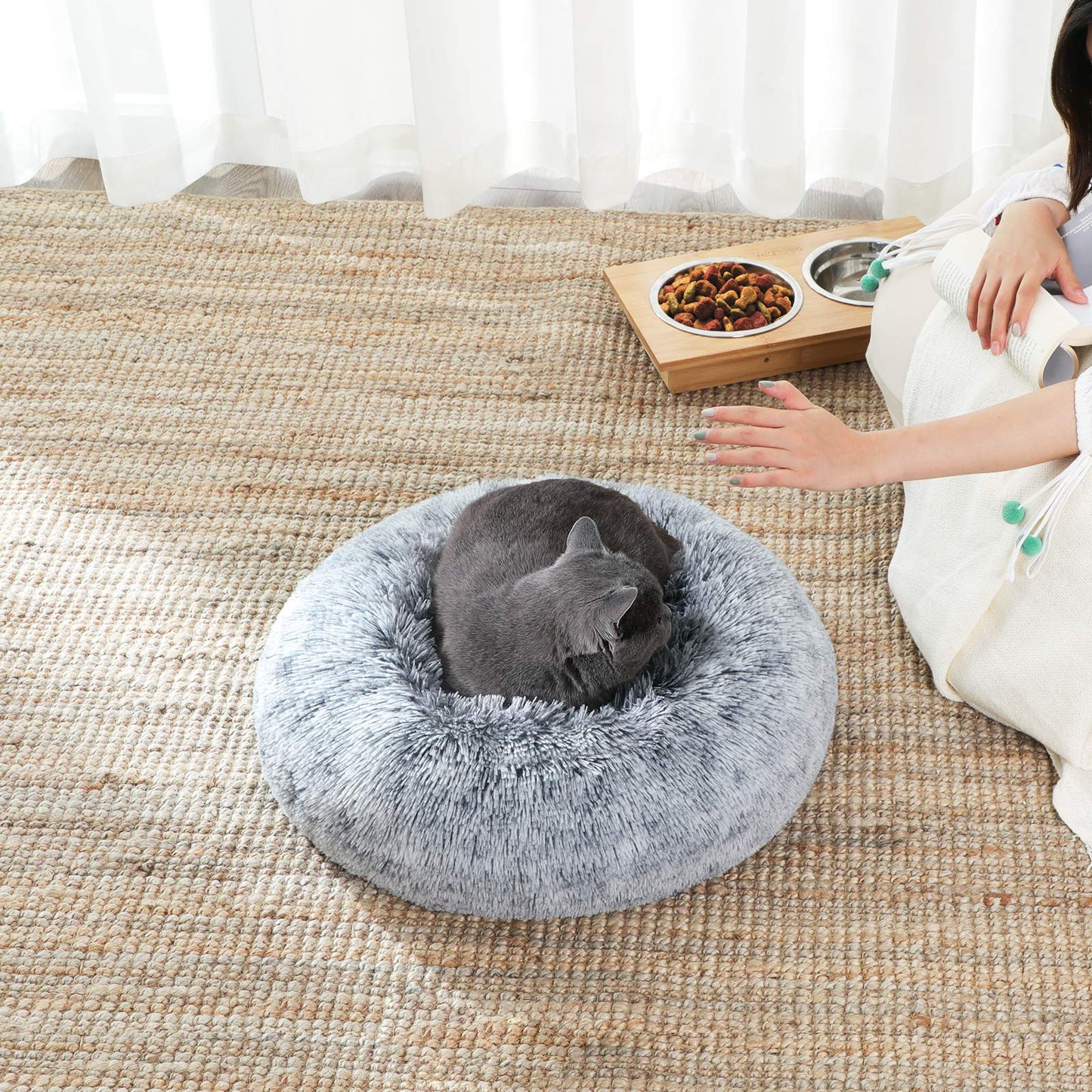 PetxDog Plush Donut Bed for Dogs & Cats – Washable & Calming